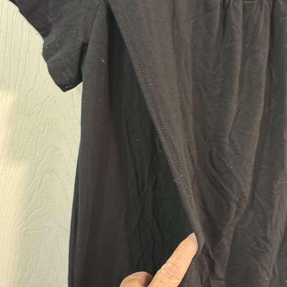 SMALLSHOW Nursing Shirt Fashionably Pregnant Black Short Sleeve size Small - Picture 3 of 9